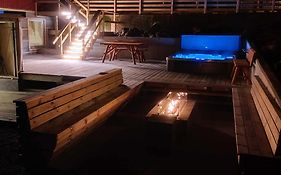 New Flat With Hot Tub - No1